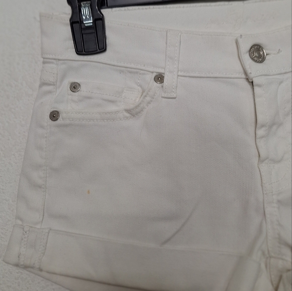 7 For All Mankind White Bohemian Coastal Low Rise Cuffed Denim Shorts Size 24 - Picture 3 of 8